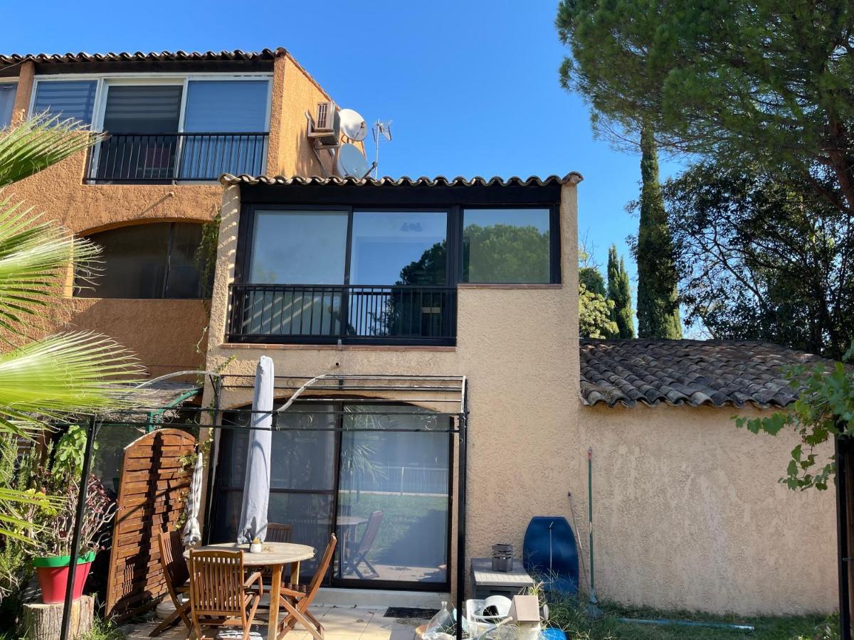 Appartement 211 Les Salicornes อาร์ลส์ ภายนอก รูปภาพ